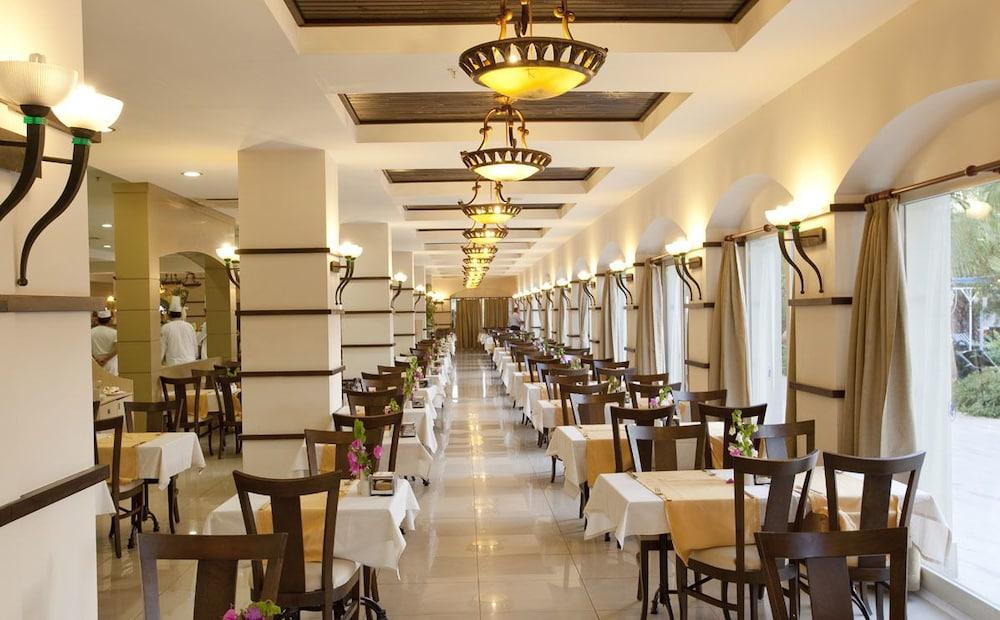 Sural Hotel Side Buitenkant foto