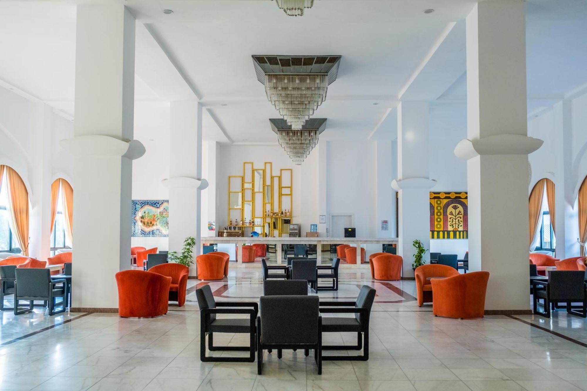 Sural Hotel Side Buitenkant foto