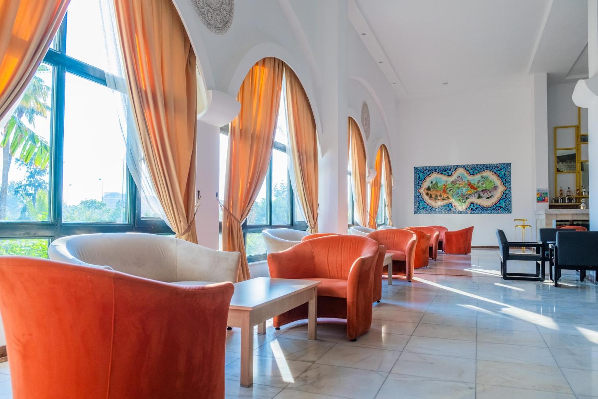 Sural Hotel Side Buitenkant foto