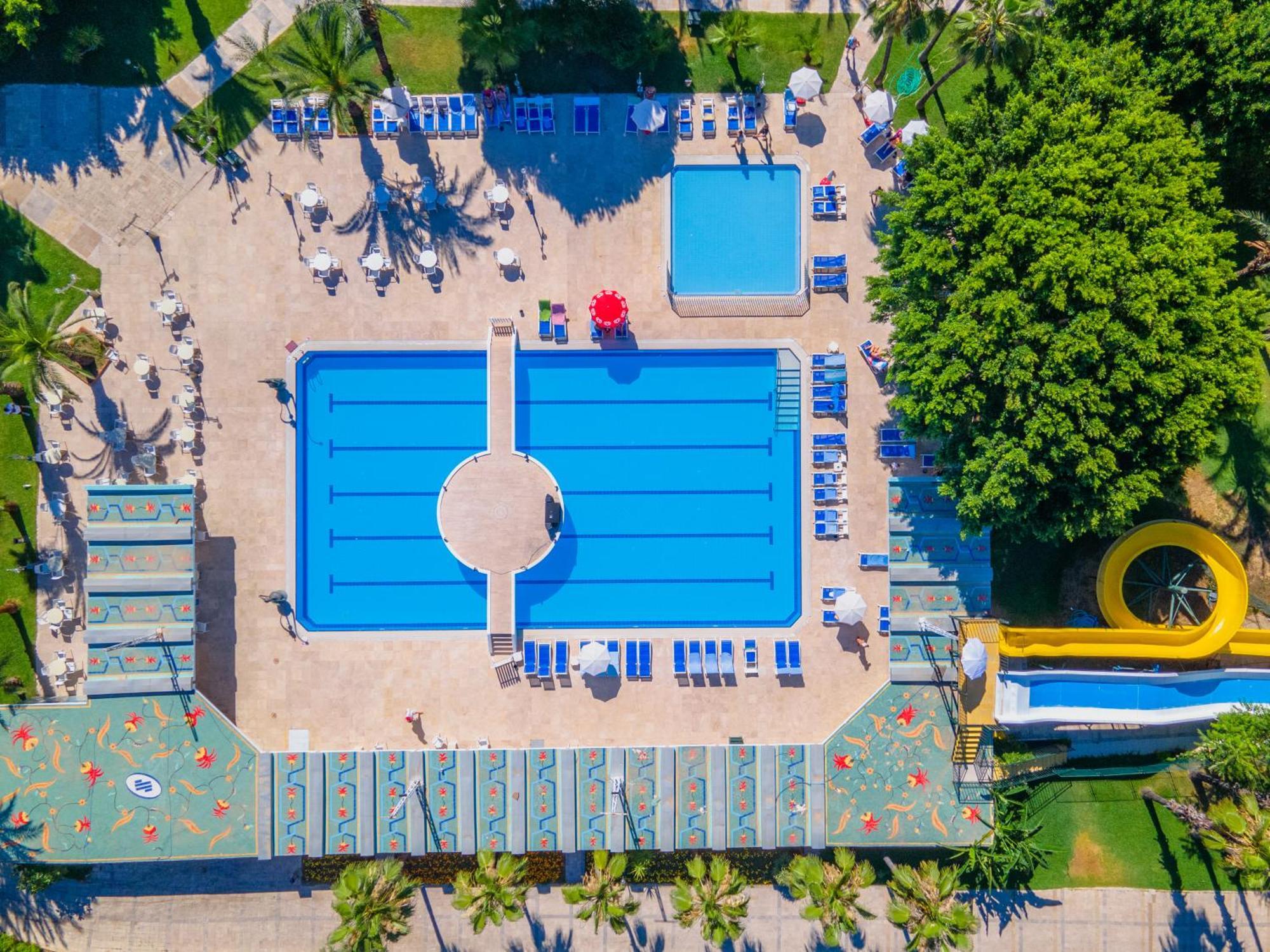 Sural Hotel Side Buitenkant foto